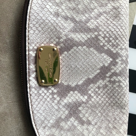 MICHAEL KORS Bag | Crossbody | Bedford - Picture 3 of 6